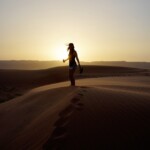 <a href="https://pixabay.com/users/StockSnap">StockSnap</a> / Pixabay Woman Girl Lady People Stand - StockSnap / Pixabay